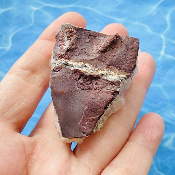 Raw Light Purple Amethyst Crystals on Dark Purple Matrix 2”x1.4” - Picture 7 of 7